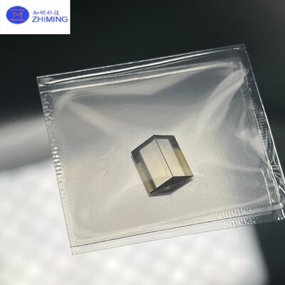 سعر جيد نظارة كريستالية واحدة من نوع TiO2 مع أسطح مطلية من ثلاثة جوانب و<001>/<110> توجيه للبحث البصري الانترنت